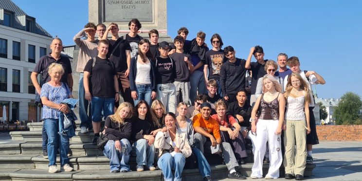 Gruppenfoto-Warschau Deutsch-Polnischer-Jugendaustausch 2025